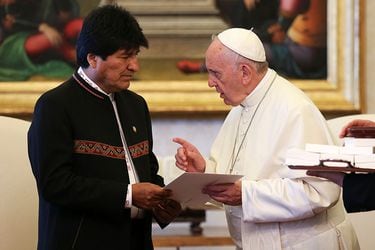 Papa-Francisco-y-Evo-Morales