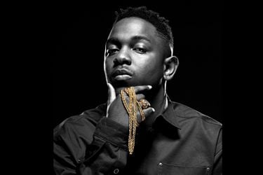 Kendrick-lamar-In-Black-Background