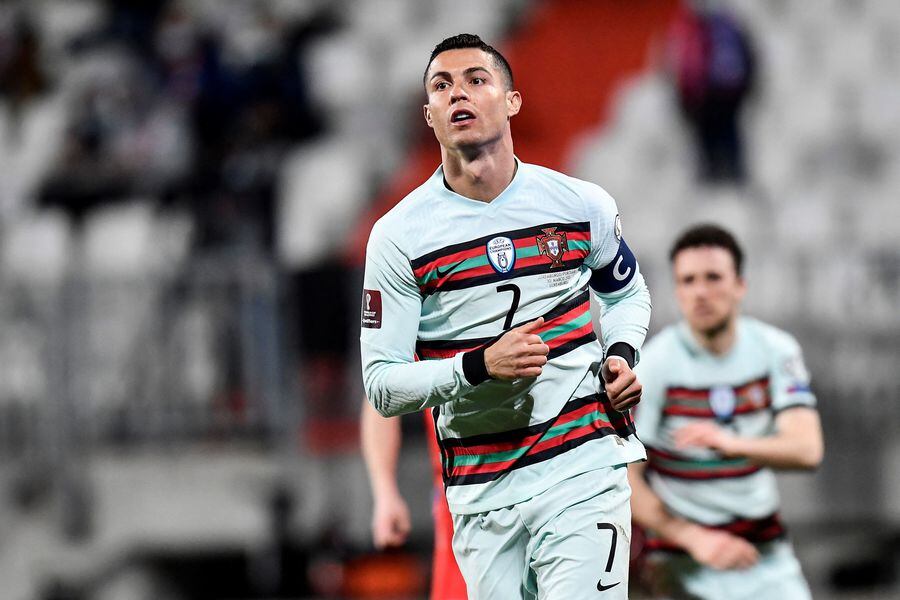 En el marco de las Eliminatorias europeas para el Mundial de Qatar 2022, Cristiano celebra ante Luxemburgo su gol 103 con la camiseta de Portugal, que lo acerca a un nuevo récord mundial.