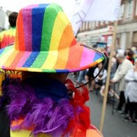 Binario, trans, lesbianas, género fluido, gay: ¿De cuántas formas se puede identificar una persona?