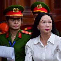 Magnate es condenada a muerte por el fraude más grande en la historia de Vietnam 