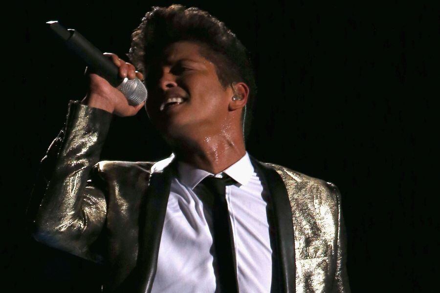 Bruno-Mars