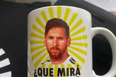 Un tazón con la frase de Messi.