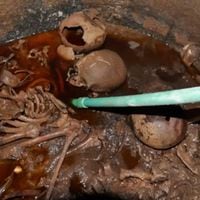 Más de 11 mil personas firman petición para beber el líquido de sarcófago encontrado en Egipto