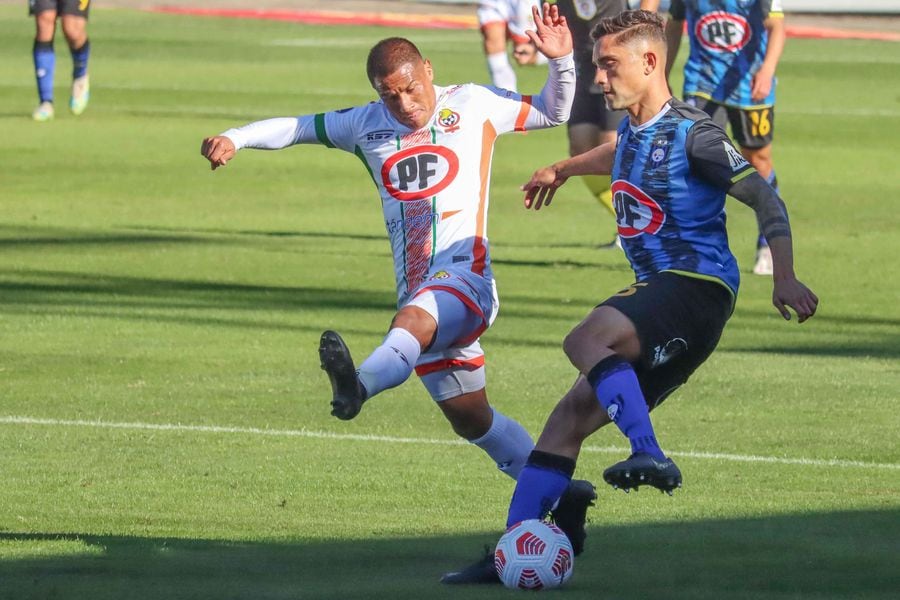 Huachipato y Cobresal se enfrentan en Talcahuano por la primera fecha del Torneo Nacional.