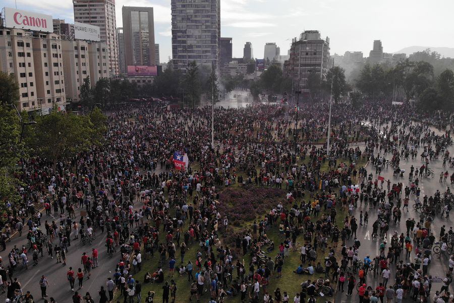 MANIFESTACIONES EN SANTIAGO