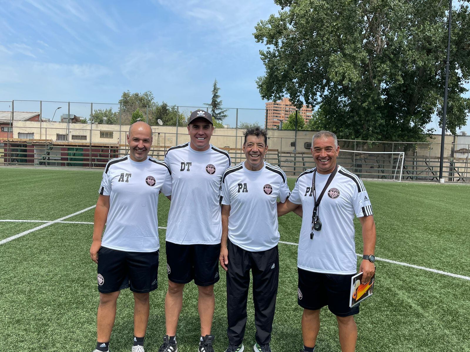 Santiago City, el nuevo club de Las Condes que ingresa a la Tercera B del fútbol chileno - La Tercera