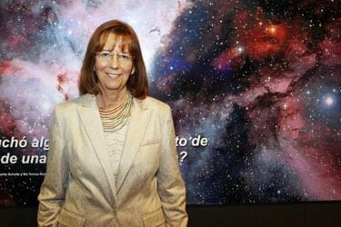 María Teresa Ruiz, la primera astrónoma chilena cuenta cómo fue volar al encuentro del eclipse