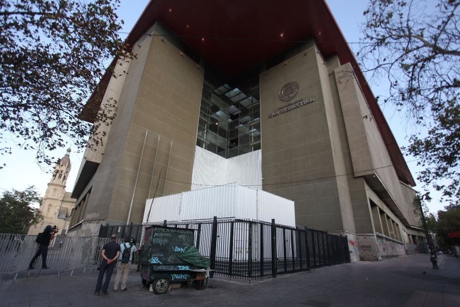 Postulantes que rindieron la PSU en Universidad San Sebastián son  reubicados - La Tercera
