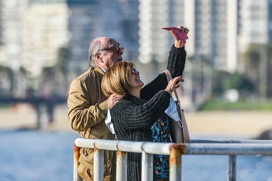 VIÑA DEL MAR: Comienza a regir el permiso de salida para adultos mayores