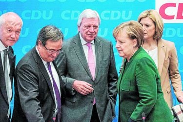 (From L) CDU Managing Director Klaus Schueler