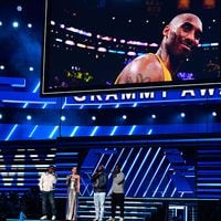 Los Grammy abrazan a la nueva era y a Kobe Bryant