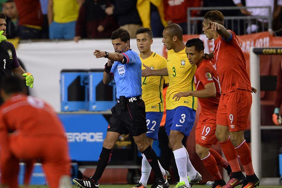 Andrés Cunha dirigirá el duelo entre Chile y Venezuela La Tercera