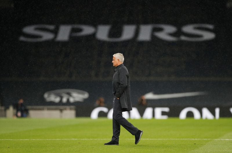 José Mourinho fue despedido de Tottenham.