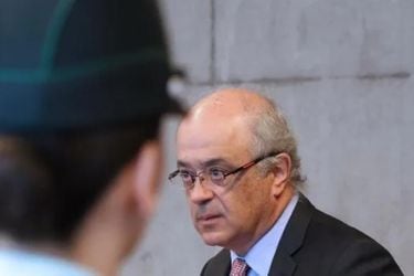 Tribunal levanta prohibición de ingresar a la Clínica Las Condes a oncólogo acusado de abuso sexual, Manuel Álvarez