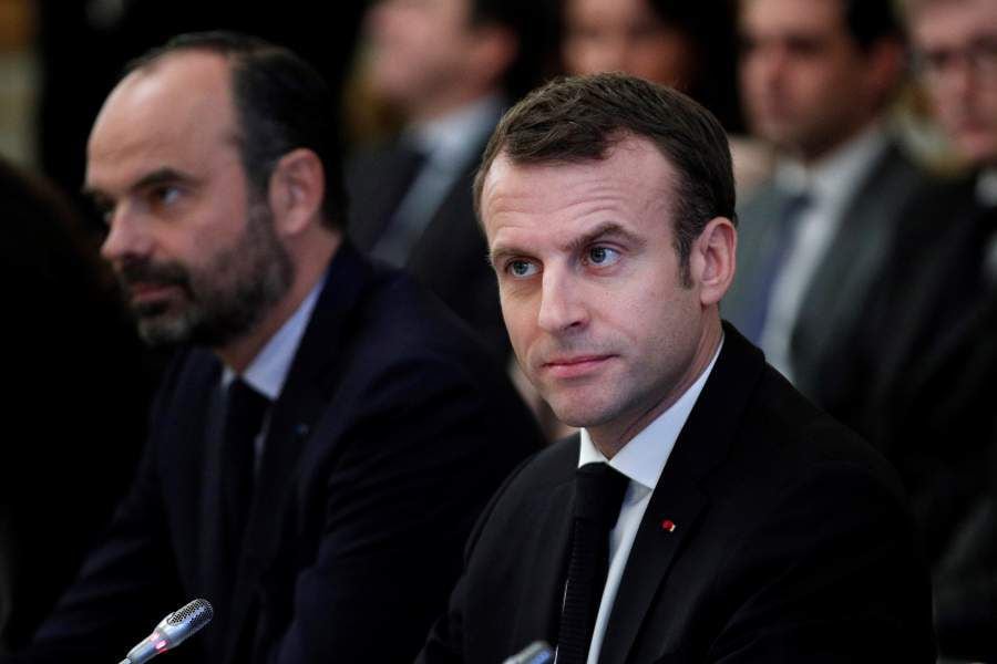 Macron recibe a sindicatos y patronal para hablar de medidas ante la protesta