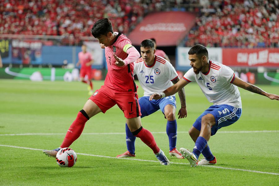 Chile perdió por 2-0 ante Corea del Sur, en el debut de Eduardo Berizzo como técnico.