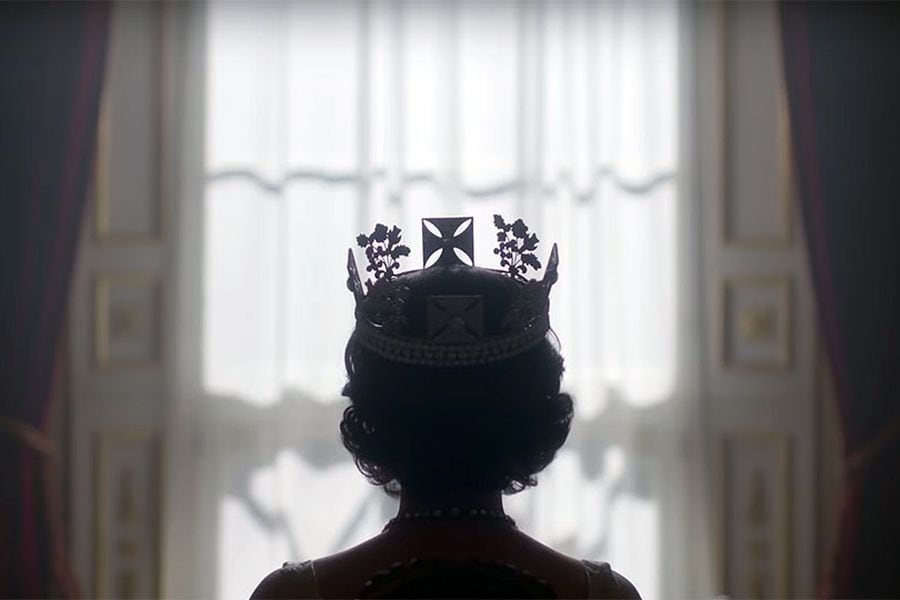 the-crown-season-3-olivia-colman