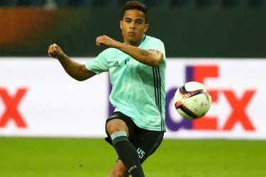 Kluivert se reproduce