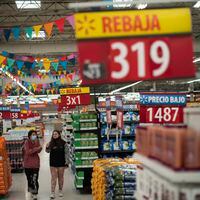 Arrasan con latas de atún en supermercados: Chile vuelve a ser barato para los argentinos