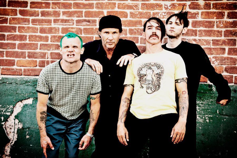 red-hot-chili-peppers (1)