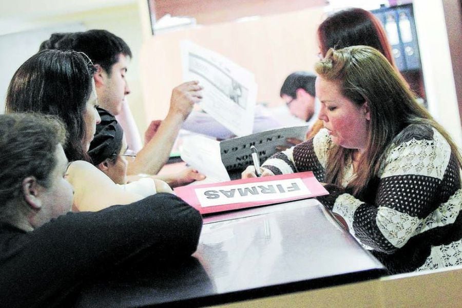 Justicia compromete envío de proyecto que reforma nombramiento de notarios en 30 días