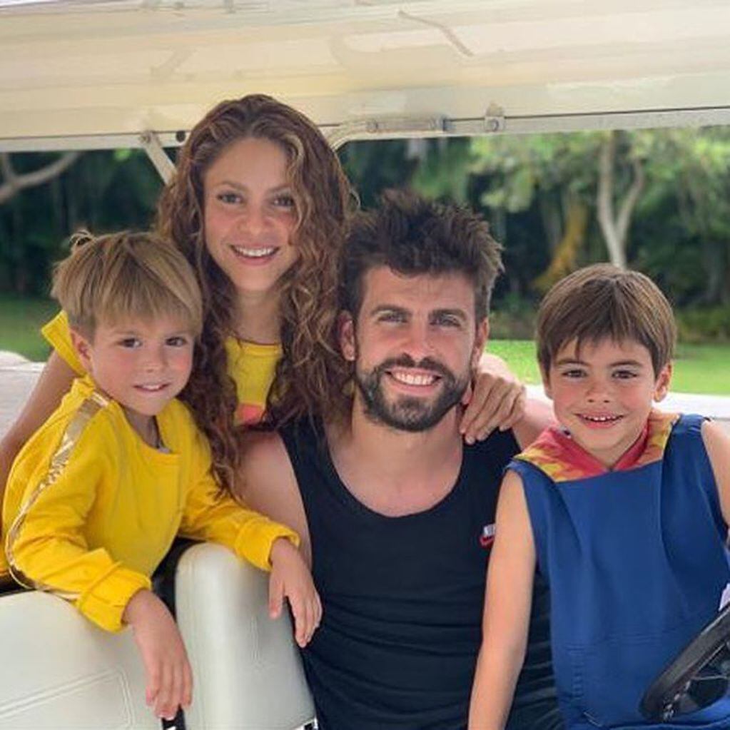 Shakira, Piqué y sus hijos
