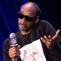 Snoop Dogg revela la verdad tras anunciar que dejaría de fumar