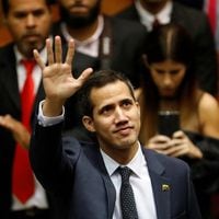 Guaidó dice no sucumbirá a "presiones" y seguirá ruta para asumir Presidencia de Venezuela