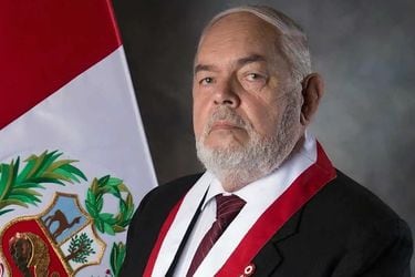 Jorge Montoya, el polémico congresista peruano que pide a los policías en la frontera que disparen “como lo han hecho los Carabineros en Chile”