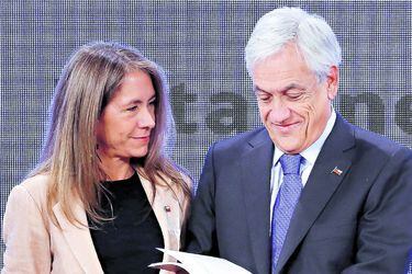Presidente Piñera reubica a exministra de Energía en BancoEstado
