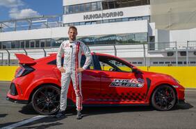 Jenson Button y el Honda Civic Type R se anotan el récord de Hungaroring