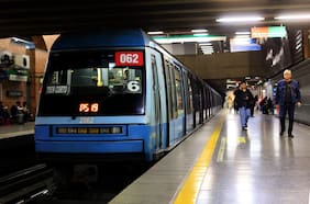 “Una avería de puerta” y “falla de sistemas”: la explicación de Metro ante nuevo percance que retrasó frecuencia en tres líneas
