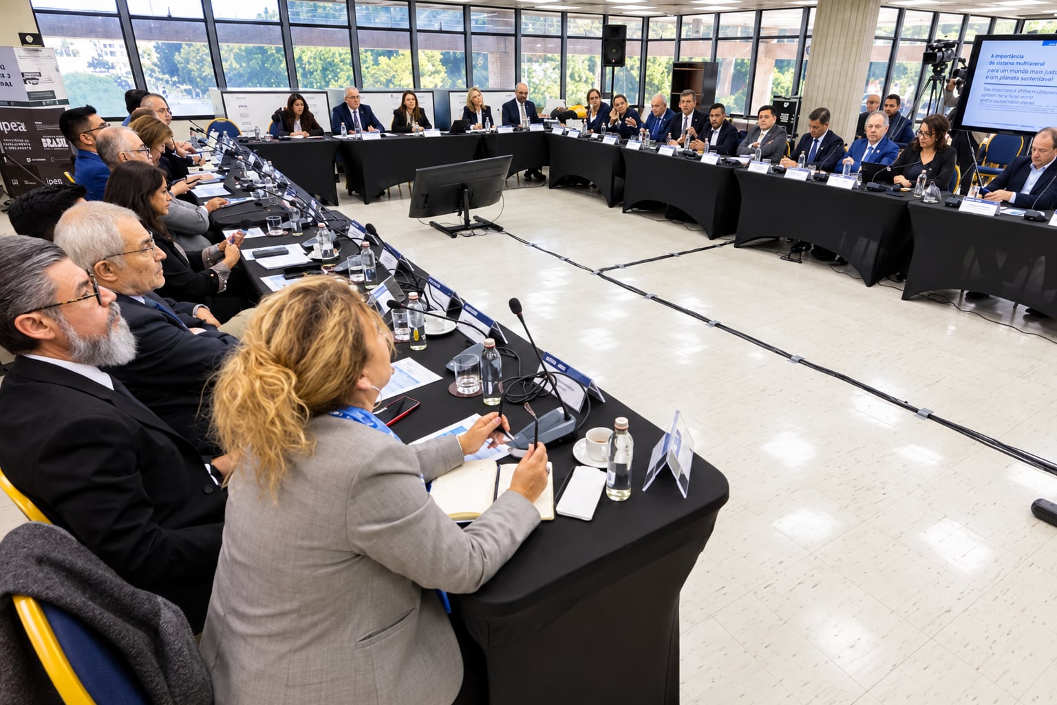“Hay una legítima preocupación”: rectores temen fuerte recorte en presupuesto y envían mensaje de advertencia a Arzola