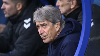 “Seguramente serán bajas”: Pellegrini lamenta las nuevas lesiones en el Betis tras el costoso empate ante Oviedo