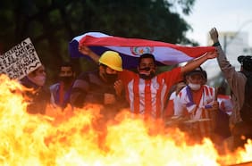 Presidente paraguayo se libra de juicio político por su desempeño en pandemia