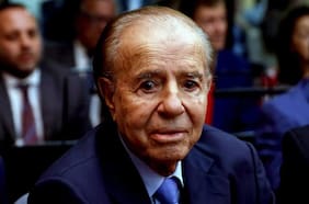 Vandalizan tumbas del expresidente Carlos Menem y su hijo en el Cementerio Islámico de provincia de Buenos Aires