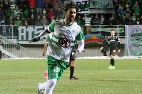 Adiós a una leyenda: a los 44 años y tras jugar en 31 equipos, Sebastián Abreu cuelga los botines