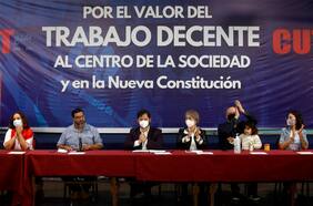 Presidente Boric tras reunión con directiva de la CUT: “Estamos trabajando intensamente en un canasta básica protegida”