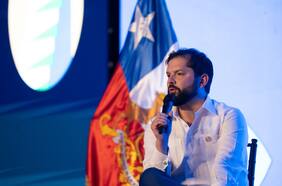 Presidente Boric relata cómo cambió su visión del empresariado y de las policías en encuentro con jóvenes en la Cumbre Iberoamericana