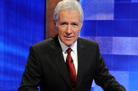 Muere anfitrión de Jeopardy, Alex Trebek, a los 80 años