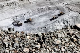 Los cuatro proyectos mineros emblemáticos con mayores sobrecostos y demoras