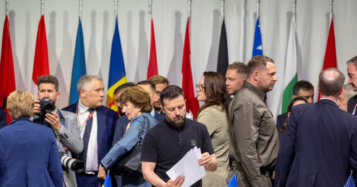 El dilema de la paz en Ucrania: ¿concesión o resistencia?: Un tablero geopolítico marcado por la ética y la seguridad internacional