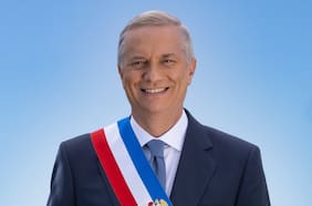 Este es el retrato oficial del Presidente electo José Antonio Kast