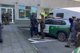 Intentaron huir por el bosque: detienen a cuatro encapuchados que protagonizaron robo armado en caja de compensación de Lota