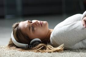 Columna opinión Alemka Tomicic: ¿Cómo la modernidad ha cambiado los sonidos que escuchamos?