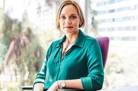 Carolina Goic avisa al gobierno: “Tenemos que poner sobre la mesa lo de un salario ético”