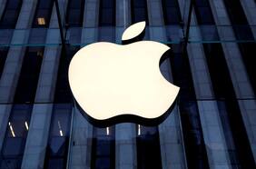 Ajax: Apple prueba un chatbot y trabaja en herramientas de Inteligencia Artificial