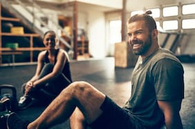 Este ejercicio de solo 36 segundos al mes promete que ganes músculo en tus brazos, según un estudio