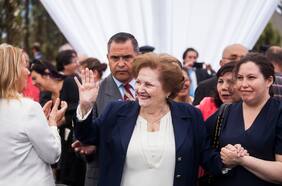 Nuevamente internan a Lucía Hiriart en el Hospital Militar por complicaciones respiratorias